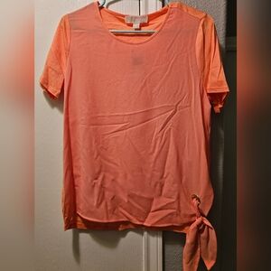 Michael Kors Coral Short Sleeve Knot Hem Top. Size Medium